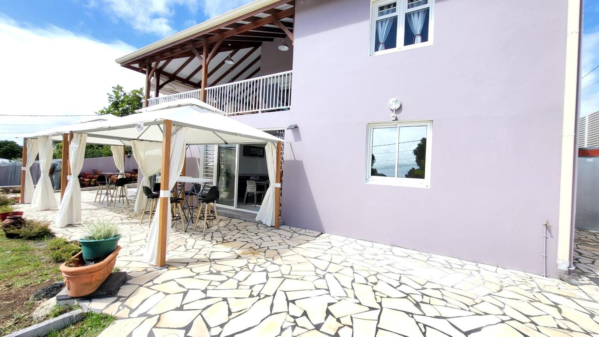 Elegant Appartement T3 Chataigne : Spacieux Sainte-Luce Exterior photo